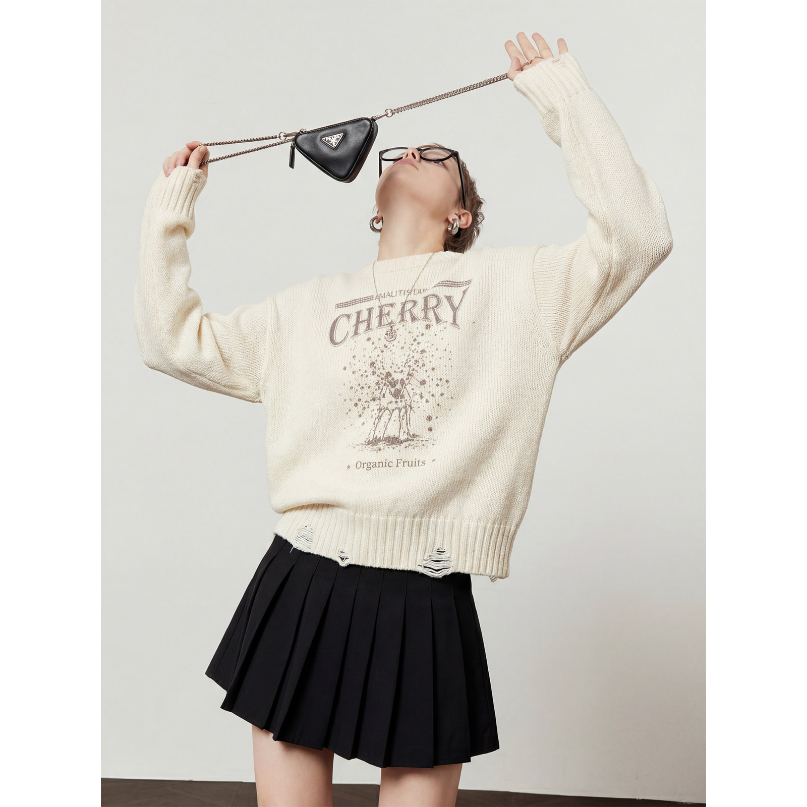 周里物「雾栖」白色毛衣女秋季新款慵懒复古百搭显瘦宽松针织上衣,女装/女士精品,毛衣,淘宝优惠券,粉丝福利购,淘宝优惠卷