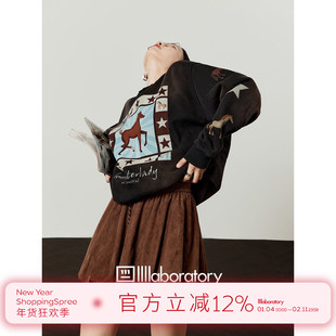 周里物出品「星棕群马」黑色加绒卫衣女2025冬季新款圆领印花上衣