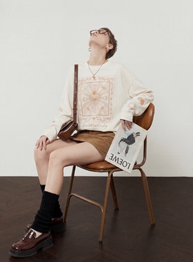 周里物出品「眼睛豹」白色T恤女2026春季新款宽松休闲风印花上衣