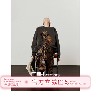 「周里物出品」深灰色卫衣女2025秋新款豹之礼赞印花宽松休闲上衣