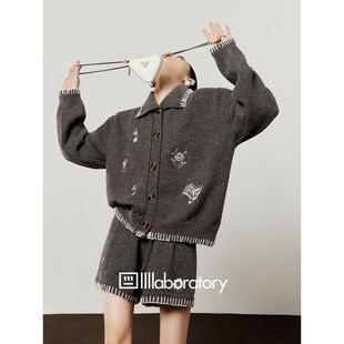 「周里物出品」灰色针织套装女2026春季新款宽松感上衣短裤两件套