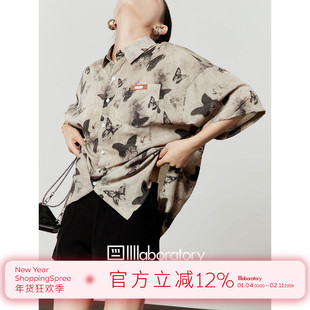 周里物/灰色衬衫女2025夏季新款蝴蝶印花设计感小众宽松短袖衬衣
