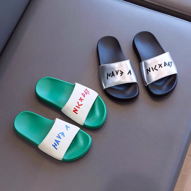 儿童凉拖鞋2025可爱小公主沙滩鞋