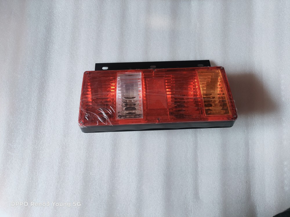 福田时代轻卡货车后尾灯原车12V/24V原厂捷顺领航骑士小卡之星2
