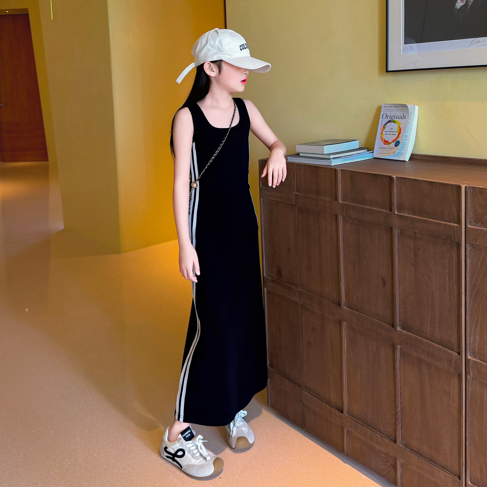 女童夏季2026新款女中大童洋气夏装轻薄弹力裙子高级感背心裙新品