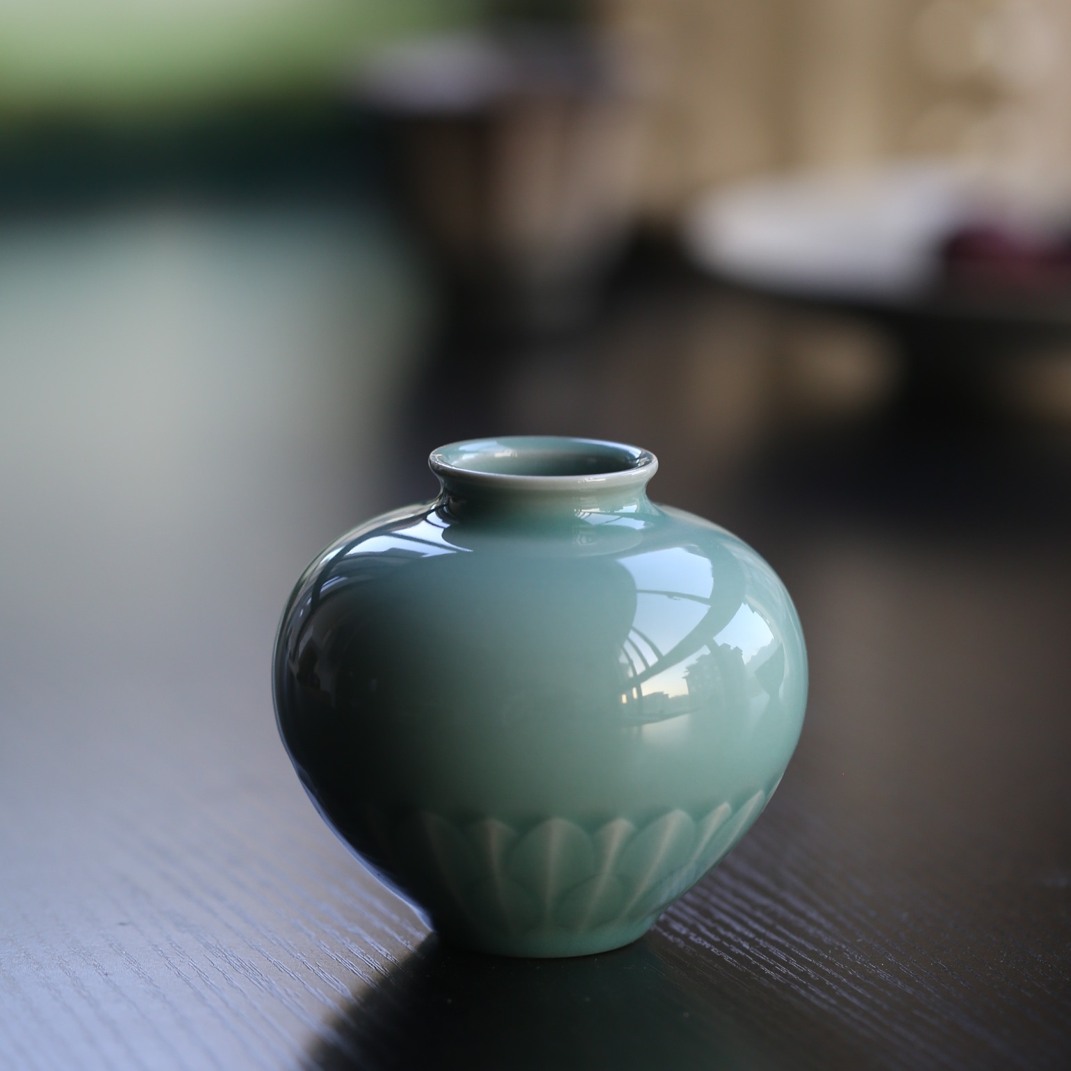 龙泉青瓷廖道康手工景德镇陶瓷花瓶莲瓣纹珍珠瓶造型家居装饰摆件