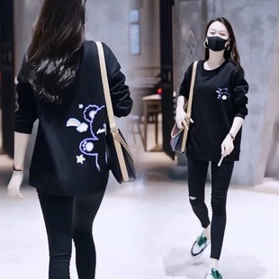 即墨圆领卫衣女2024新爆款秋冬季时尚宽松大码中年妈妈上衣中长款