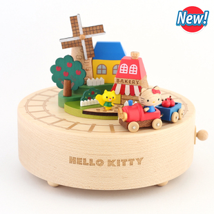 Jeancard音乐盒木质八音盒女生旋转Kitty小镇儿童生日可爱小礼物