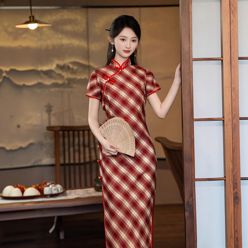 新中式条纹格子旗袍年轻款日常少女复古侧八扣改良连衣裙夏长款