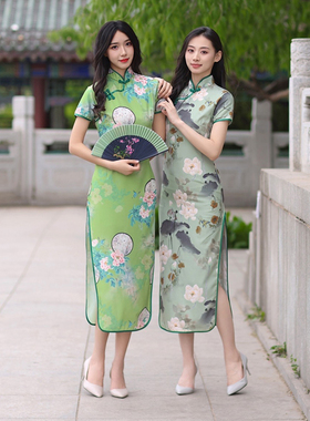 绿色旗袍新中式夏季2024高考送考年轻款妈妈中考旗开得胜日常可穿