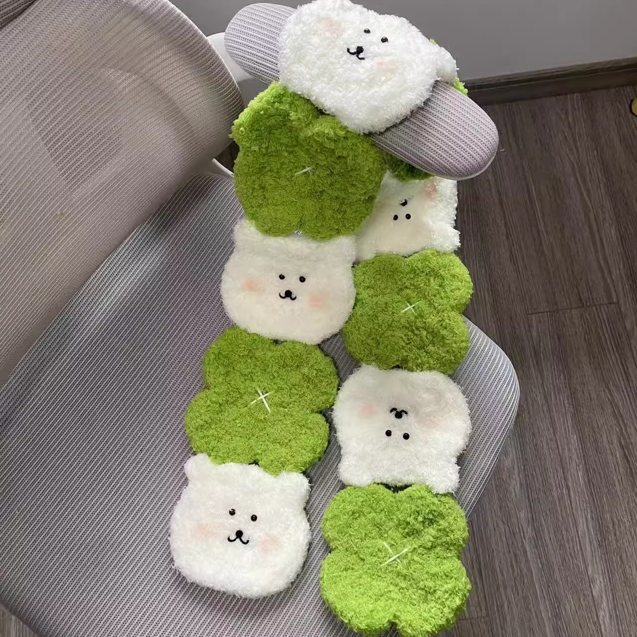 小熊四叶草围巾手工毛线编织diy材料包送女生节日礼物打发时间