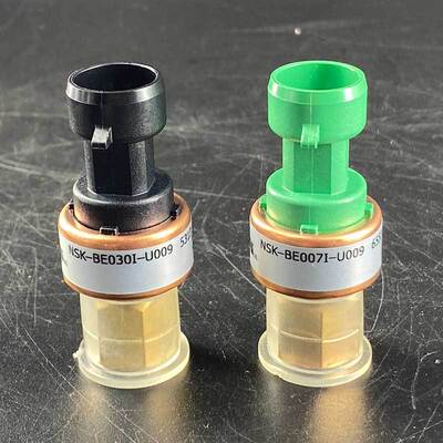 MCQUAY中央空调变送压力