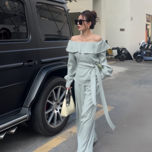 XIAOQIN一字肩上衣高级感小众设计女装 韩里韩气两件套T645 套装