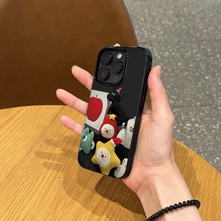 ins可爱毛绒公仔手机壳适用苹果17promax新款 11硅胶16全包防摔软壳 iphone14亮黑色15pro磨砂13女12小众不撞款