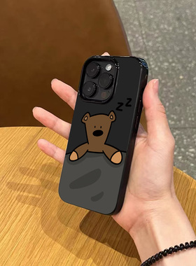 ins趣味卡通憨豆泰迪熊手机壳适用苹果17promax新款iphone14亮黑色15pro小众不撞款13磨砂12情侣16全包防摔壳