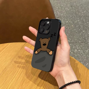 ins趣味卡通憨豆泰迪熊手机壳适用苹果17promax新款iphone14亮黑色15pro小众不撞款13磨砂12情侣16全包防摔壳