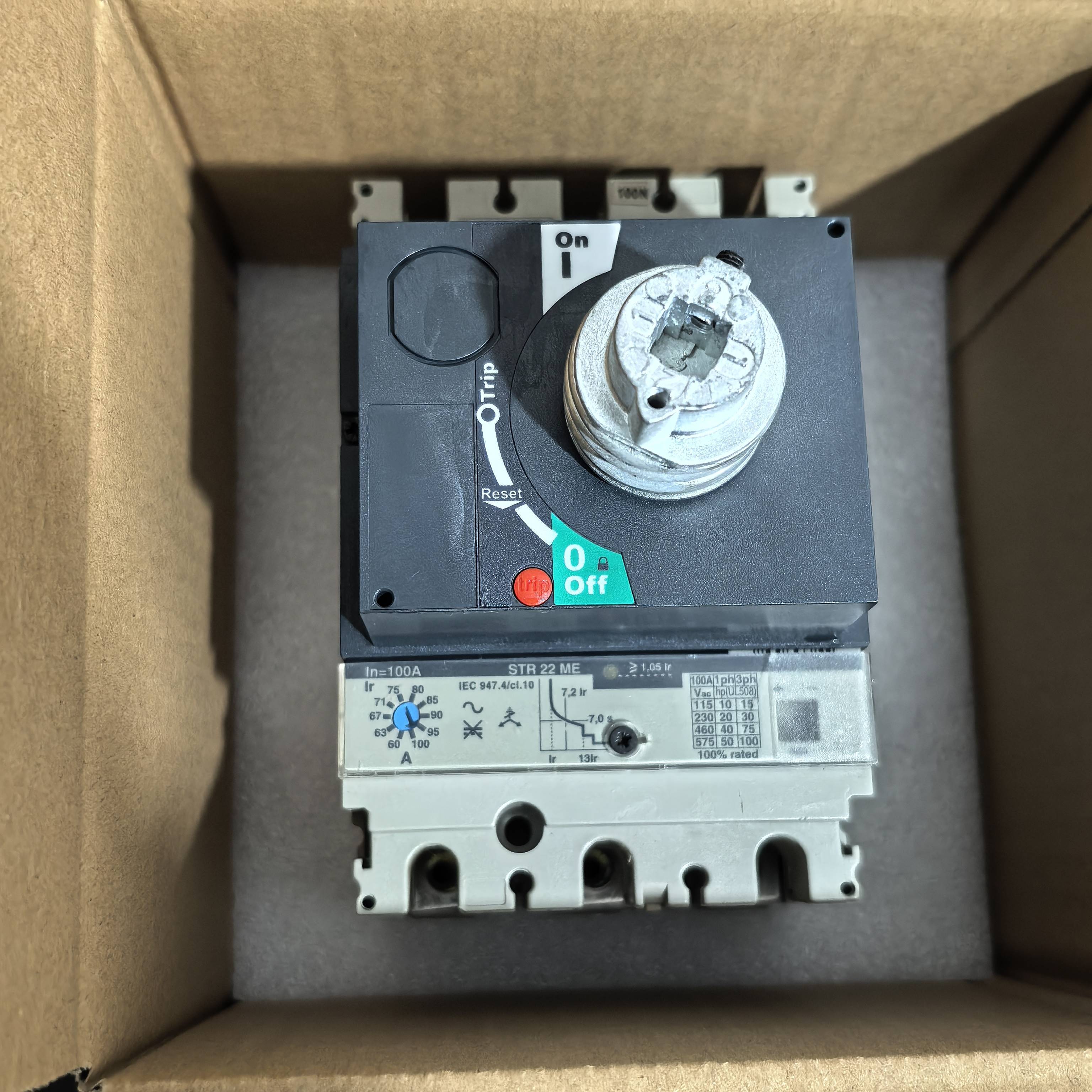 配件原装正品梅兰日兰断路器NS100N 160 250H STR22ME 3P 40议价