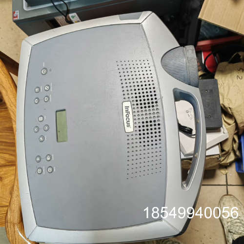 议价lp820，开机 按键 各方面都正常就是投