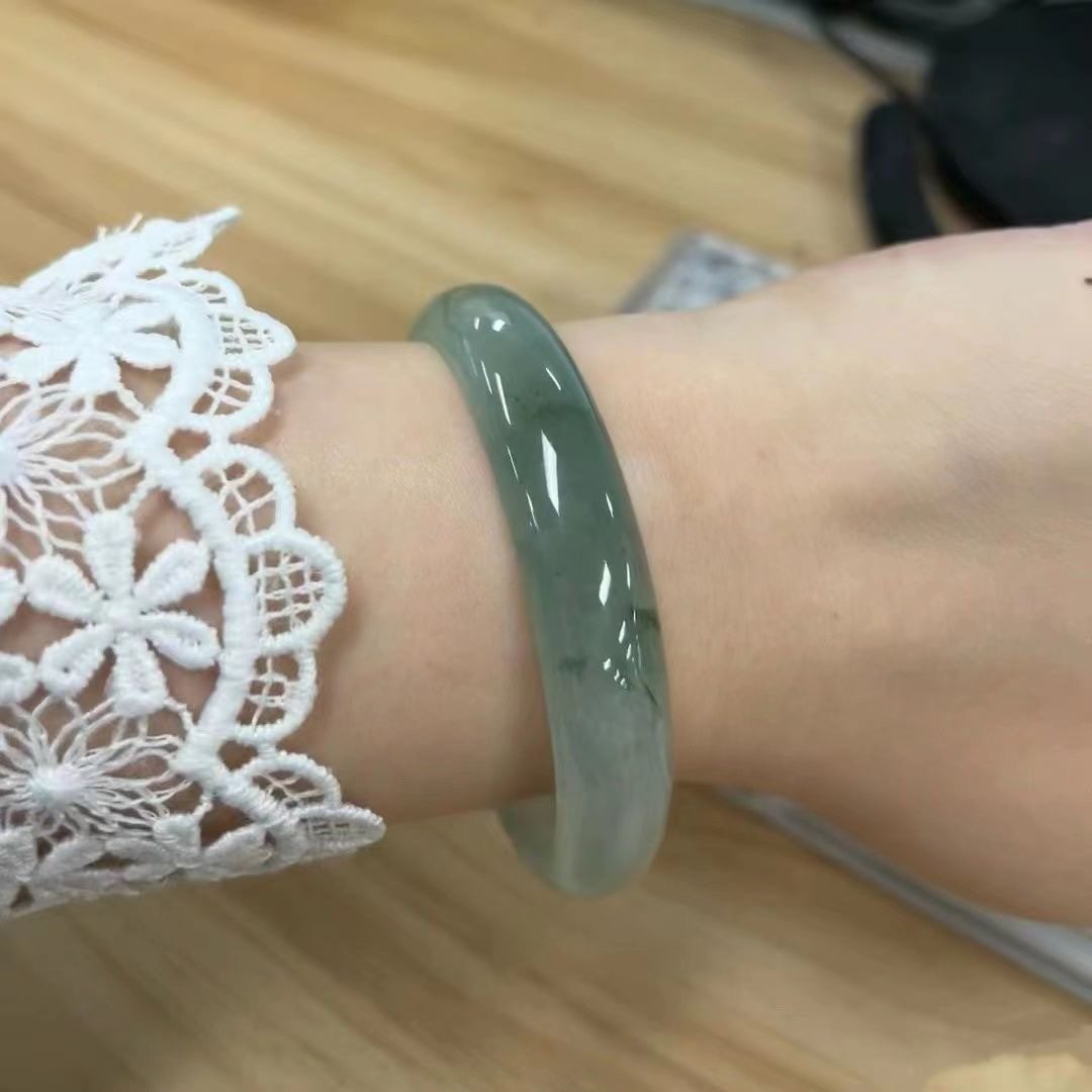 透水润阳绿冰种晴水飘花油青缅甸