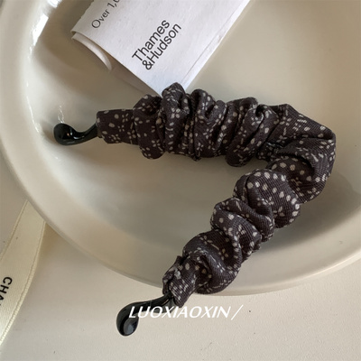 罗小辛法式碎花褶皱香蕉发夹女复古小众设计发卡优雅气质百搭发饰