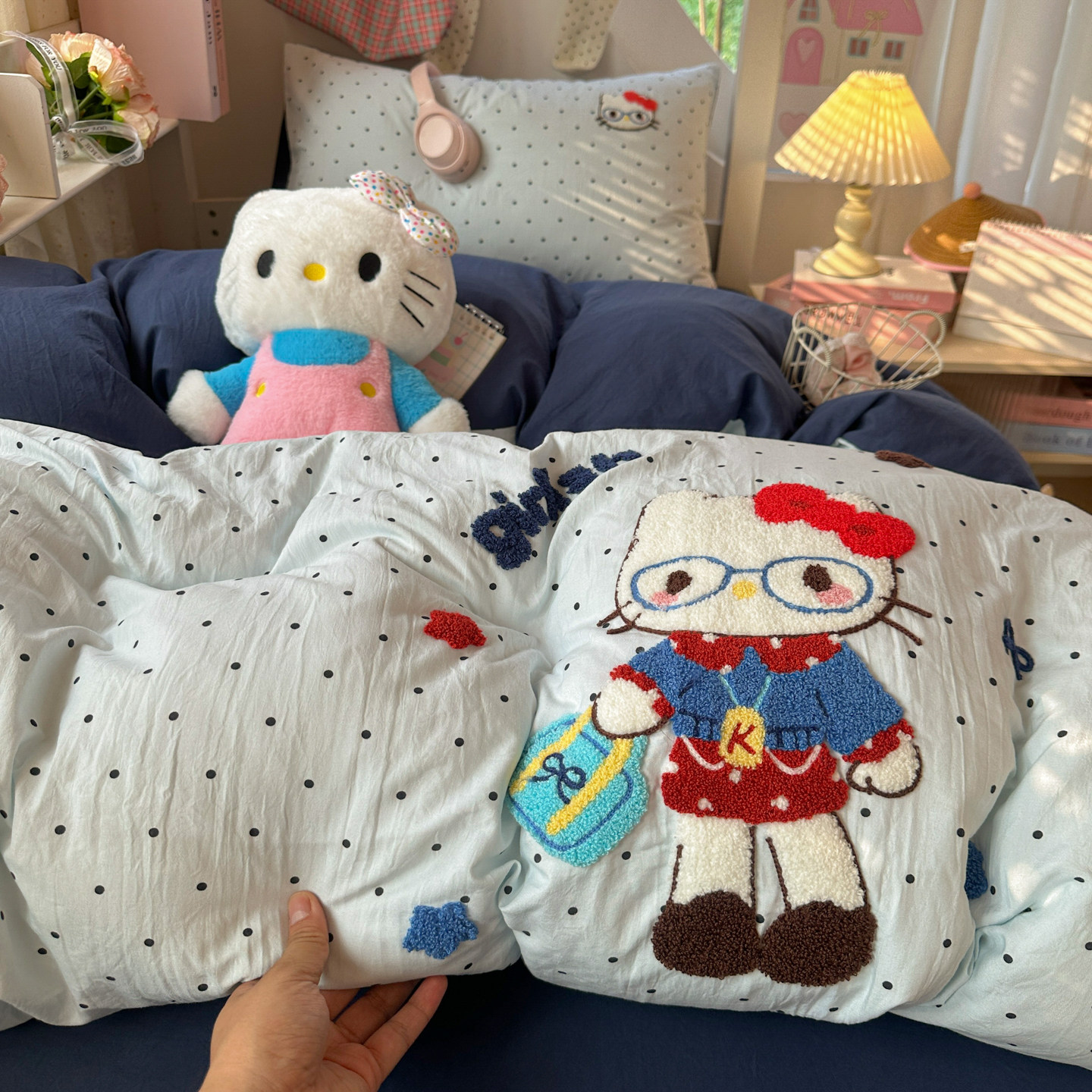 软萌蓝波点猫咪学生宿舍单人床三件套云朵棉毛巾绣被套床单四件套图片