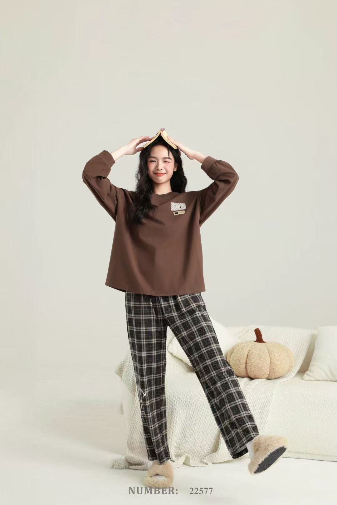 宅公主睡衣女秋冬绒衫复古条纹毛衣运动套装气质独特漂亮针织套装