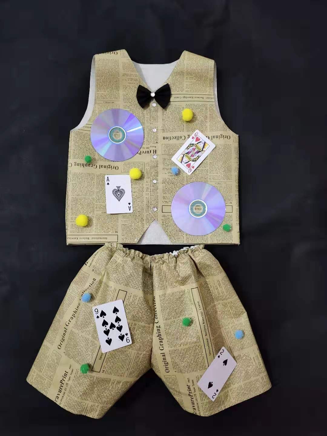 六一儿童节新款手工制作报纸衣服元旦时装秀亲子环保