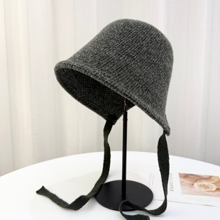 倪妮同款秋冬羊毛系带渔夫帽女士2025新款日系保暖护耳显脸小帽子