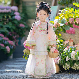 莓果春笺女童汉服明制刺绣云肩立领双袖上衣马面裙套装小女孩古装