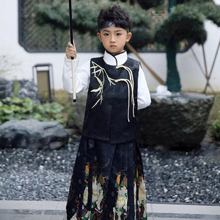 新中式儿童马面裙男童汉服秋冬明制古装中国风少爷马甲演出服套装