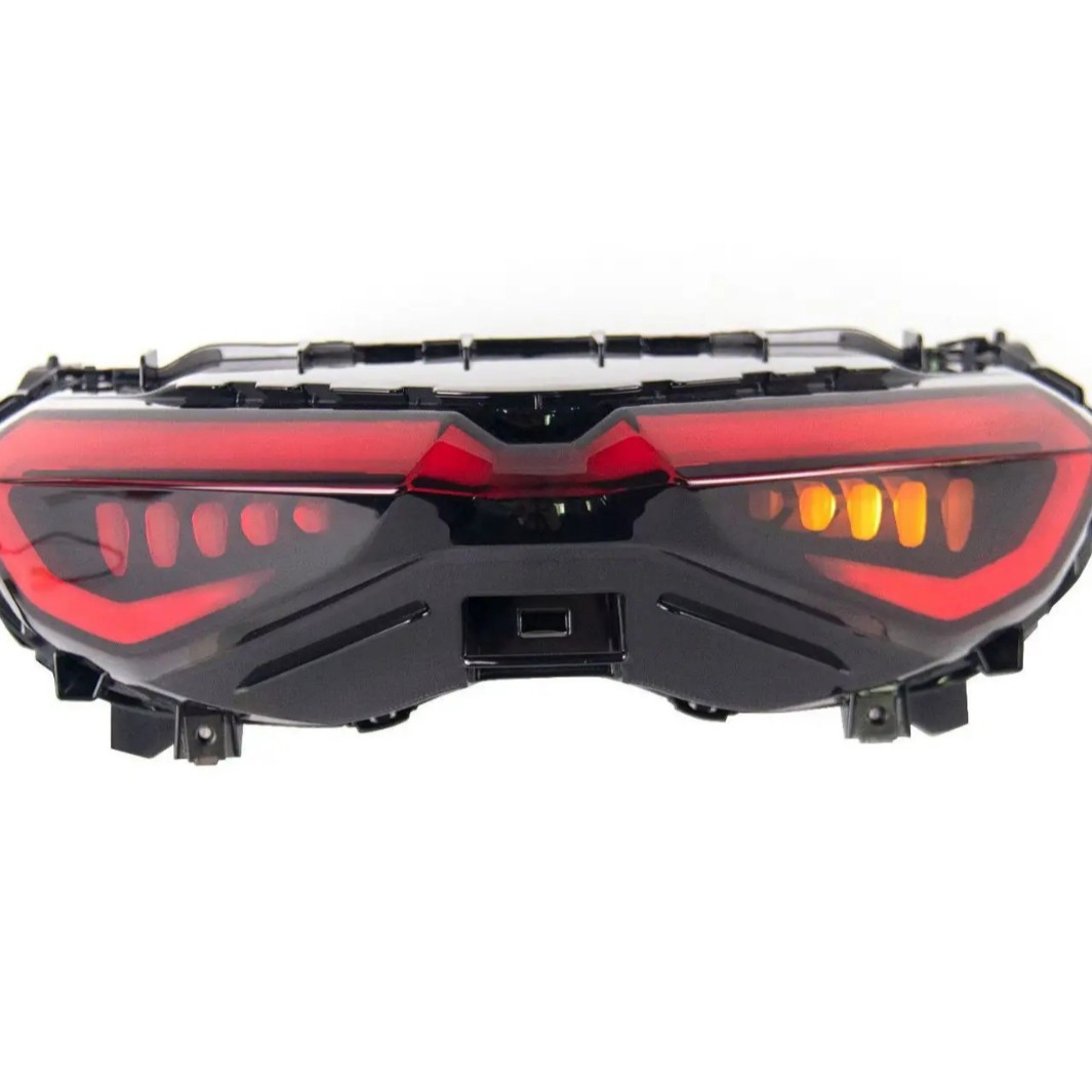 适用雅马哈NMAX155摩托车LED刹车尾灯改装尾灯总成流水转向灯变色