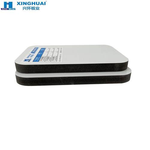 厂家直销12mm多色实心pvc雪弗板防水卫生间隔断板高密度雪佛硬板