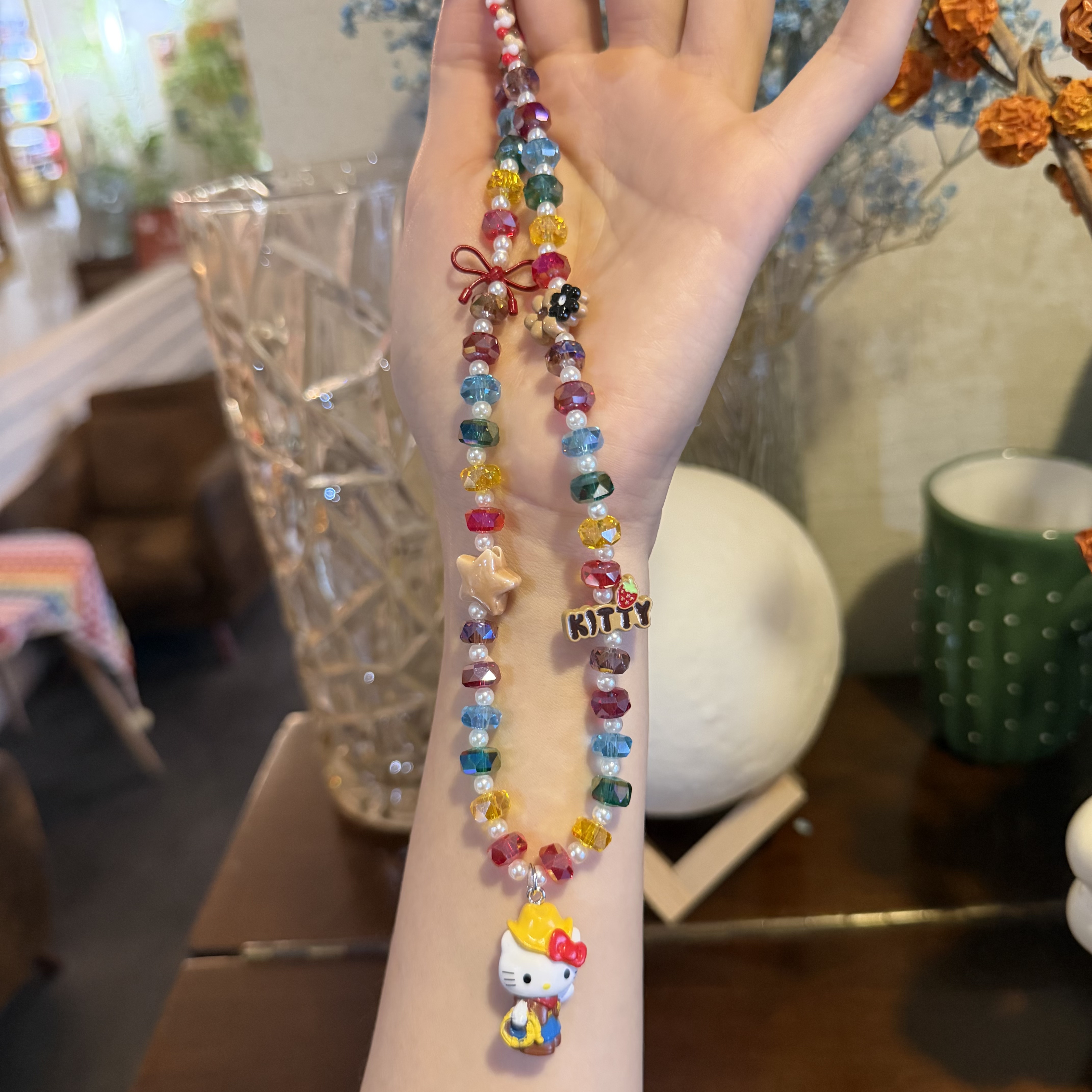 2026新款多巴胺彩色kitty水晶珍珠串珠项链小众夏日炫彩锁骨链