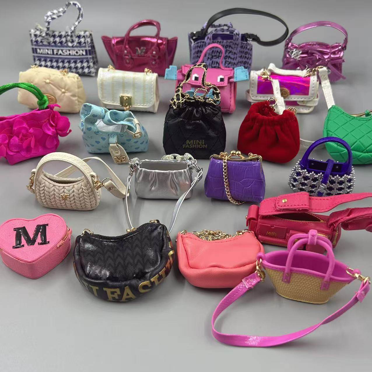 新版微缩迷你潮玩娃娃包包饰品配件娃屋道具首饰盒,模玩/动漫/周边/娃圈三坑/桌游,棉花娃娃/毛绒玩具娃衣,淘宝优惠券,粉丝福利购,淘宝优惠卷