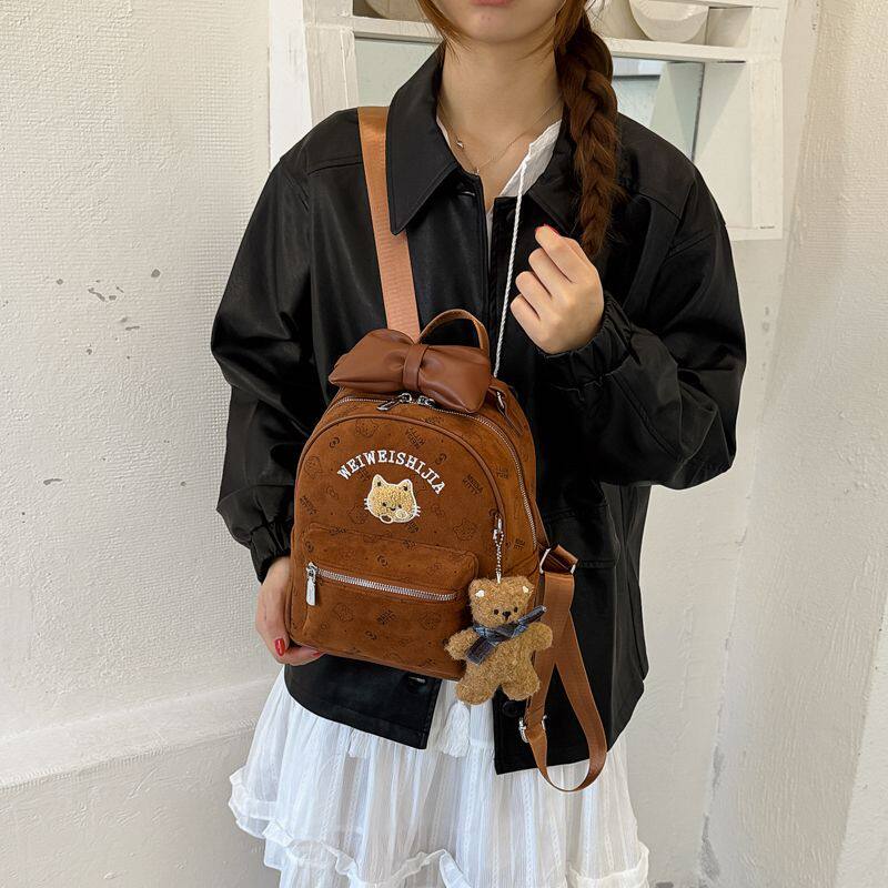 2026复古印花小熊双肩包少女感轻便背包学生上课通勤百搭可爱书包