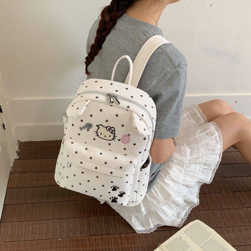 2026新款萌系HelloKitty学生背包可爱卡通波点双肩包日常百搭背包
