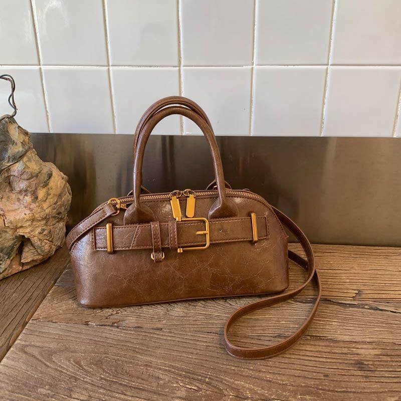 超火时尚单肩秋冬洋气小众百搭斜挎包新款手提小方包精致简约通勤