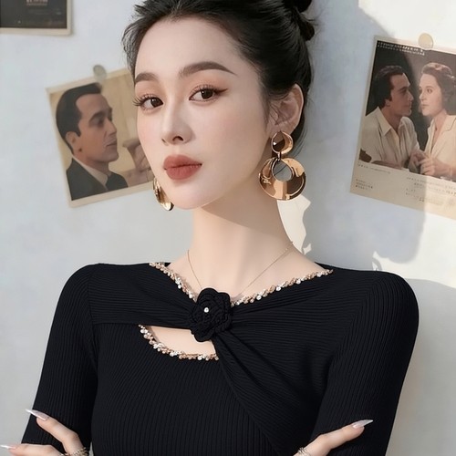 外贸撤回不规则黑色镂空针织衫巨好看的高端独特漂亮气质内搭上衣