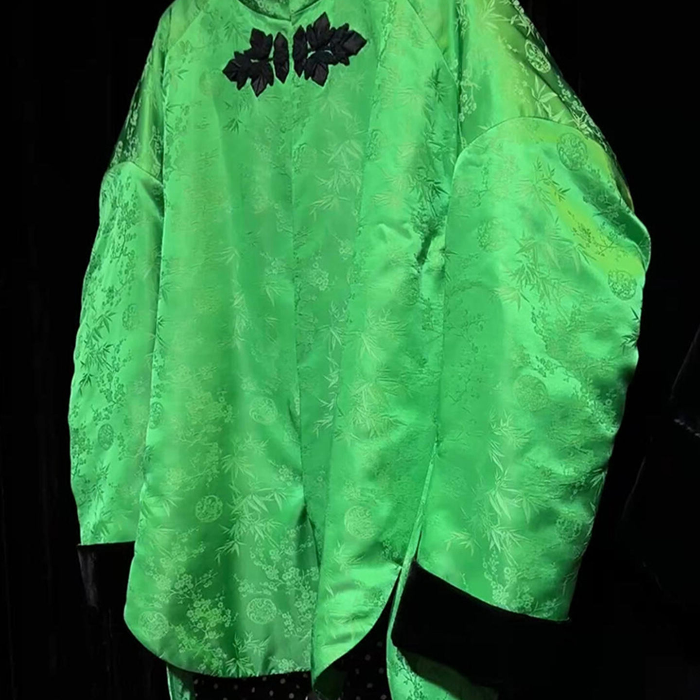 外贸撤回今年流行爆款秋冬绝美巨好看新中式国风高级感绿色外套女