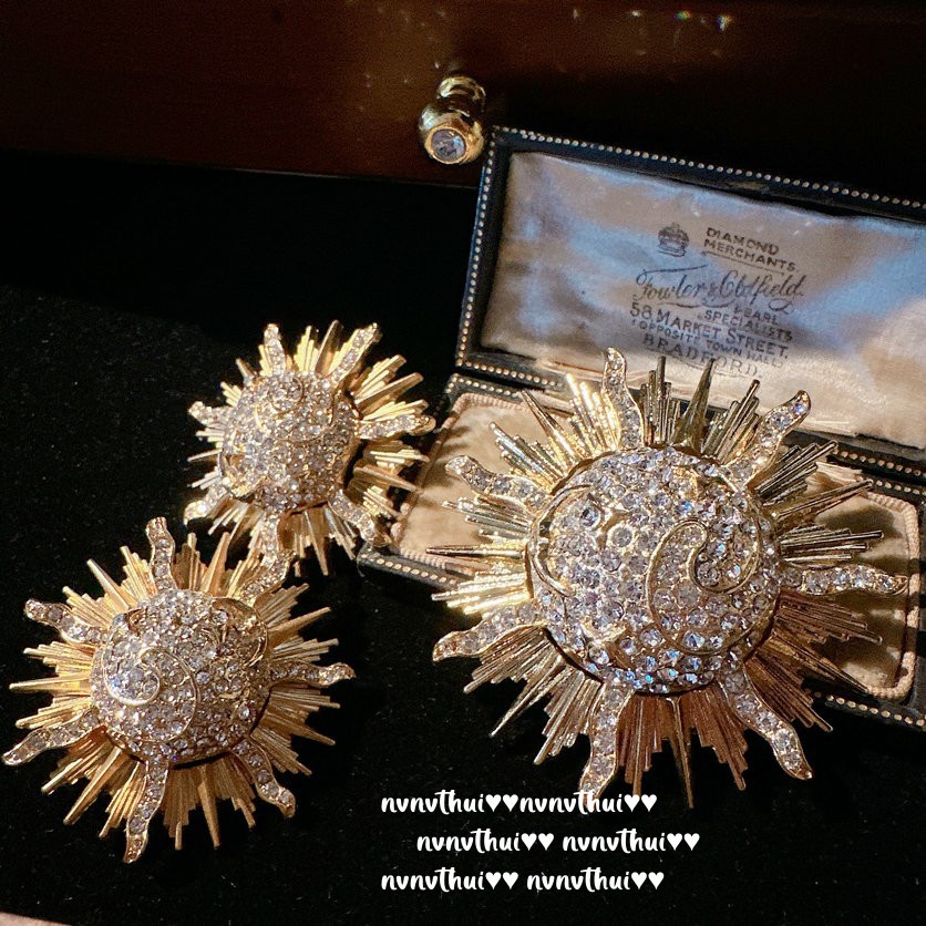 古巴比伦太阳花宝石胸针 富丽堂皇 镀18K金 弧形拉丝月亮锆石