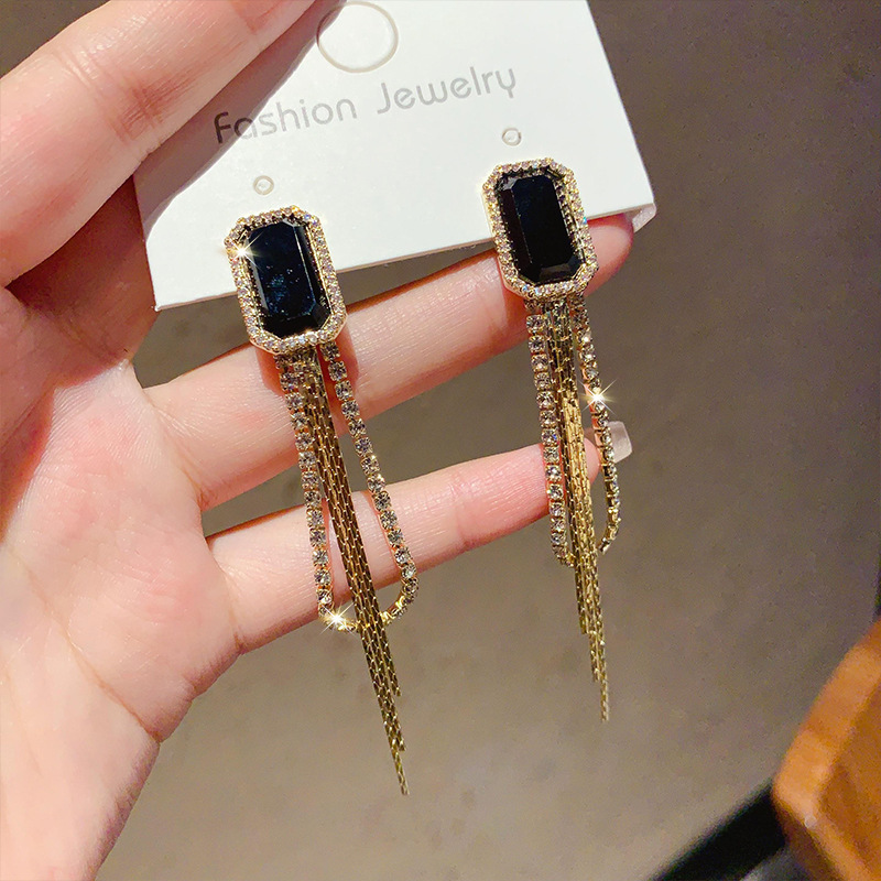 黑色水晶水钻流苏耳钉时尚气质轻奢高级感设计耳环新款爆款潮耳饰