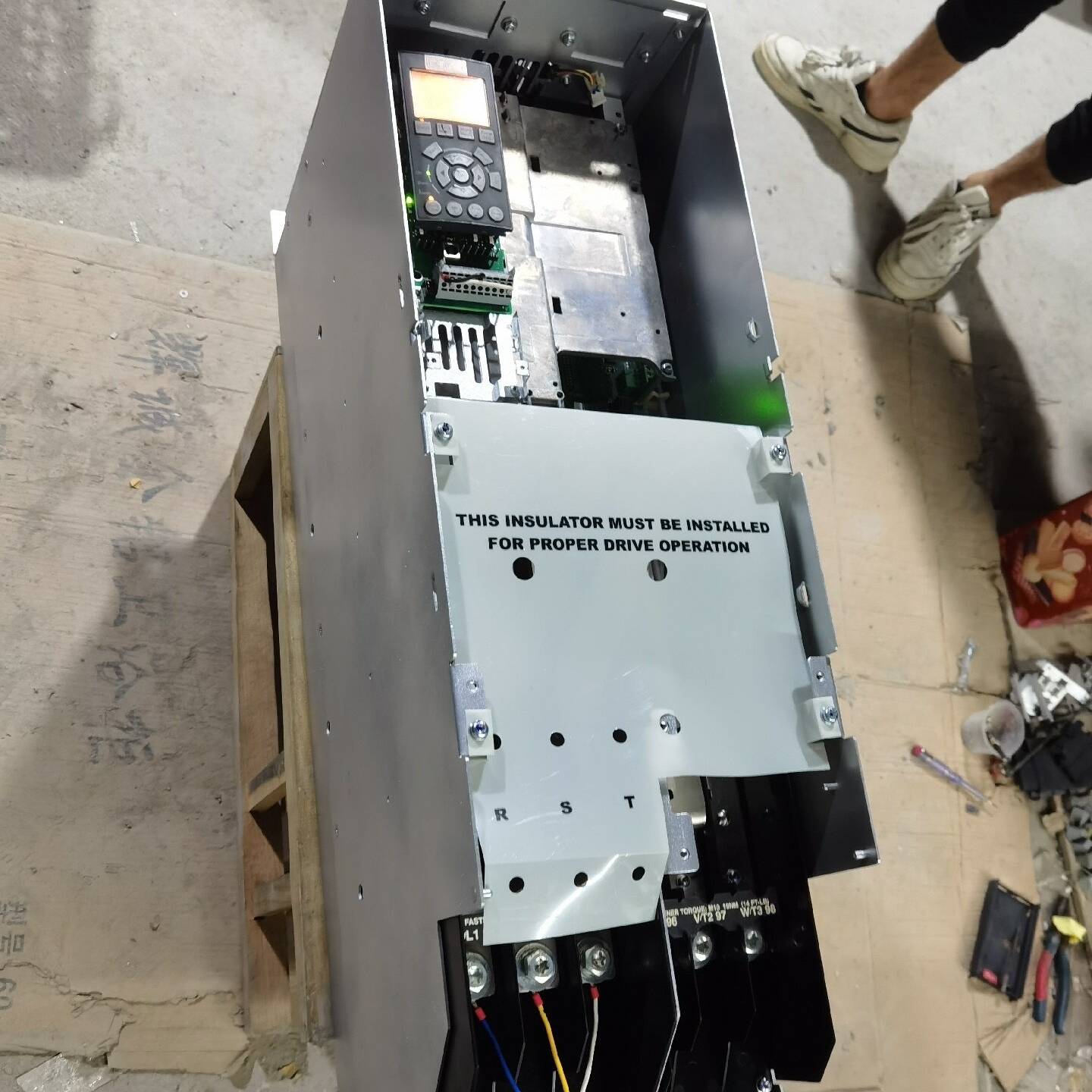 议价丹佛斯fc302N132KW拆机配件。