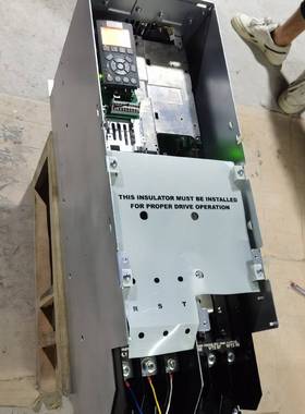 议价丹佛斯fc302N132KW拆机配件。