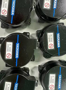 议价安川七系编码器UTTSH-B24RK50 橙色如图  功