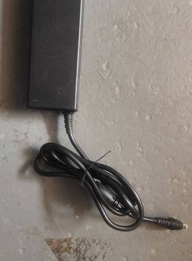 议价航嘉电源适配器HKA09012070-7U  ，如图所示