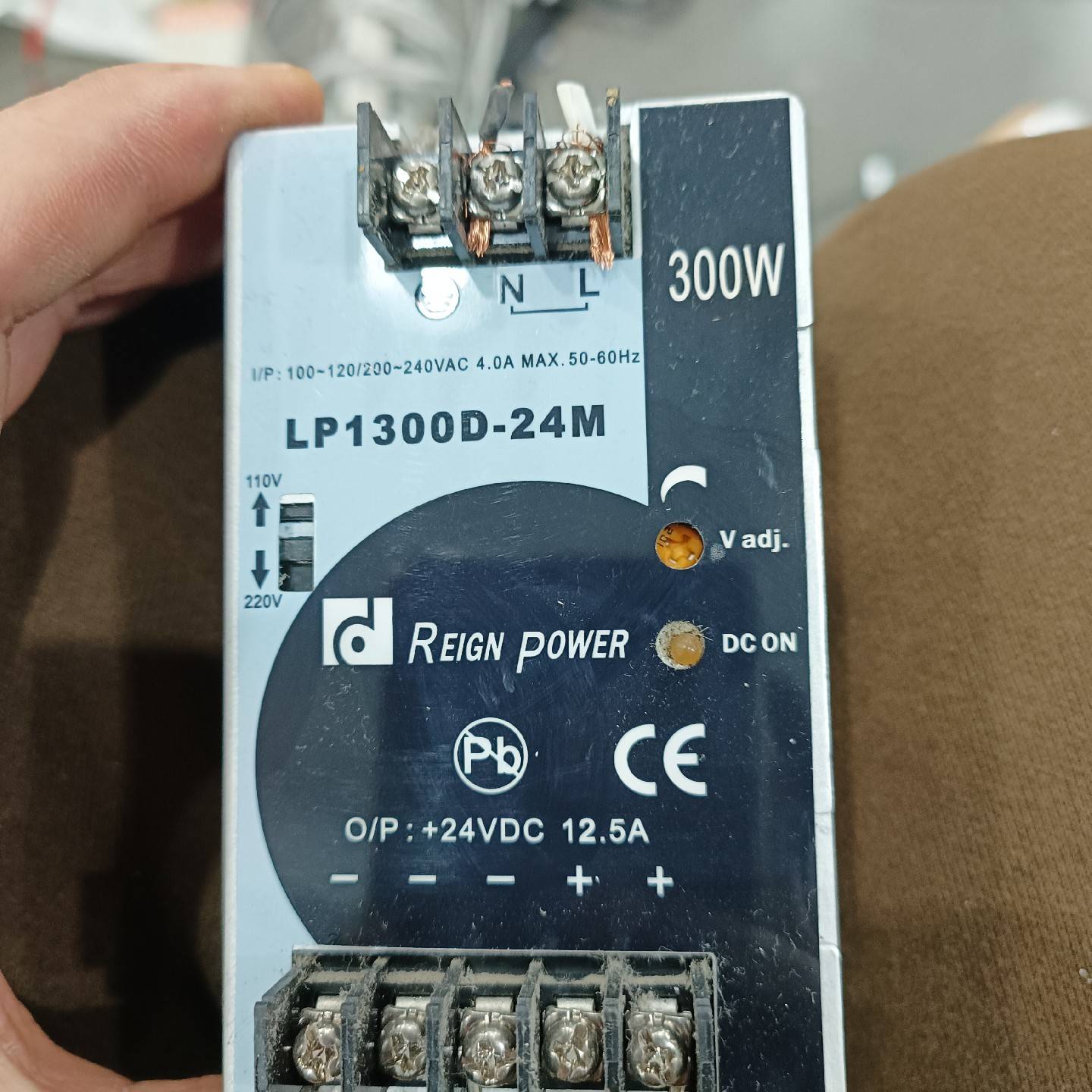 议价LED开关电源LP1300D-24M，导轨式开关电源300W