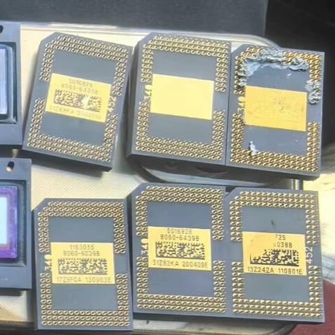 议价8060-6039B  芯片，出拆机件，成色漂亮，性
