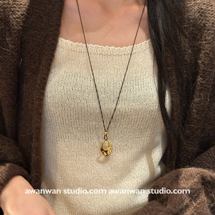 阿婉Wan 甜酷辣妹风几何水滴异形吊坠毛衣链皮绳气质小众项链