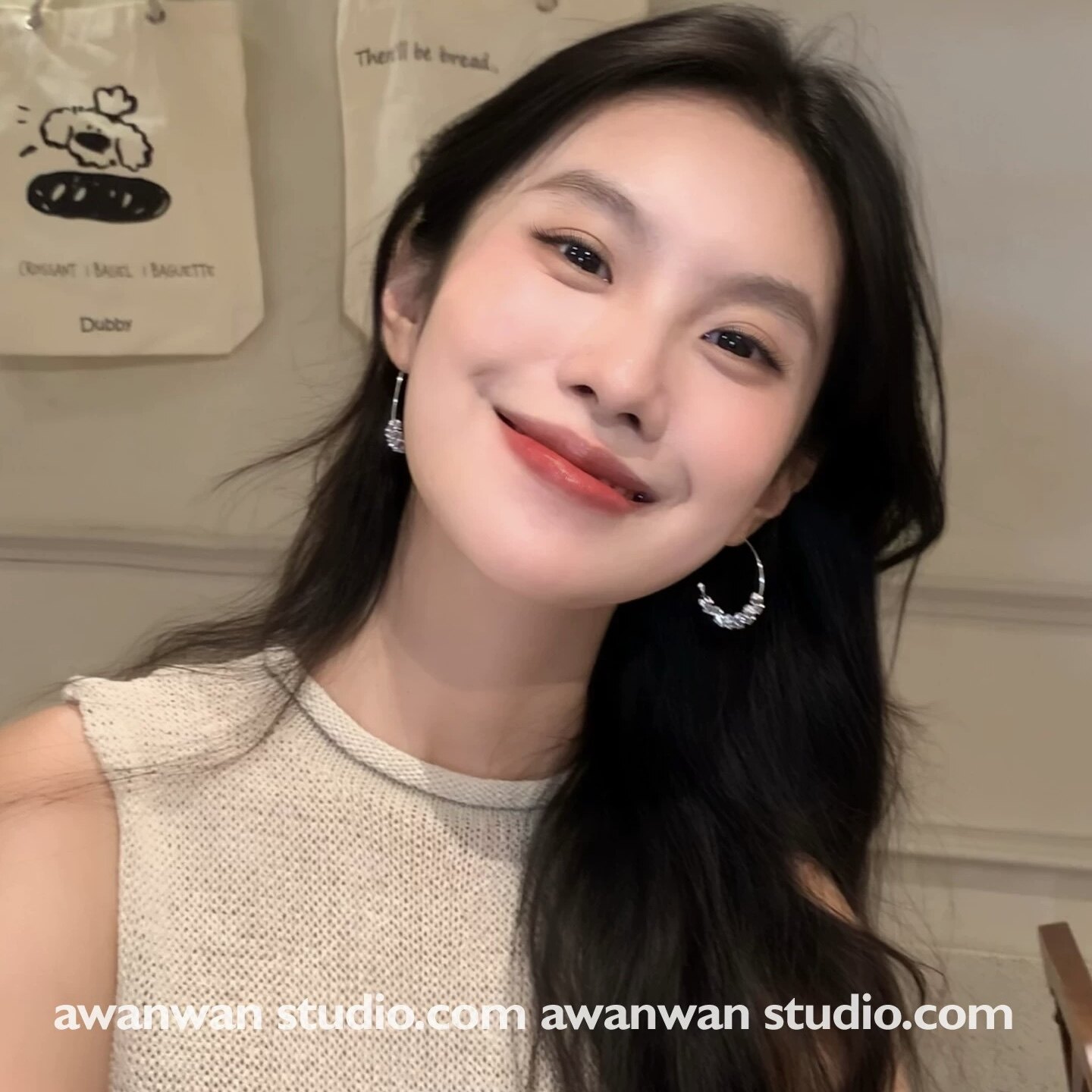 阿婉Wan线条水晶~方圆脸天菜晶莹剔透锆石水晶圈圈耳环高级感