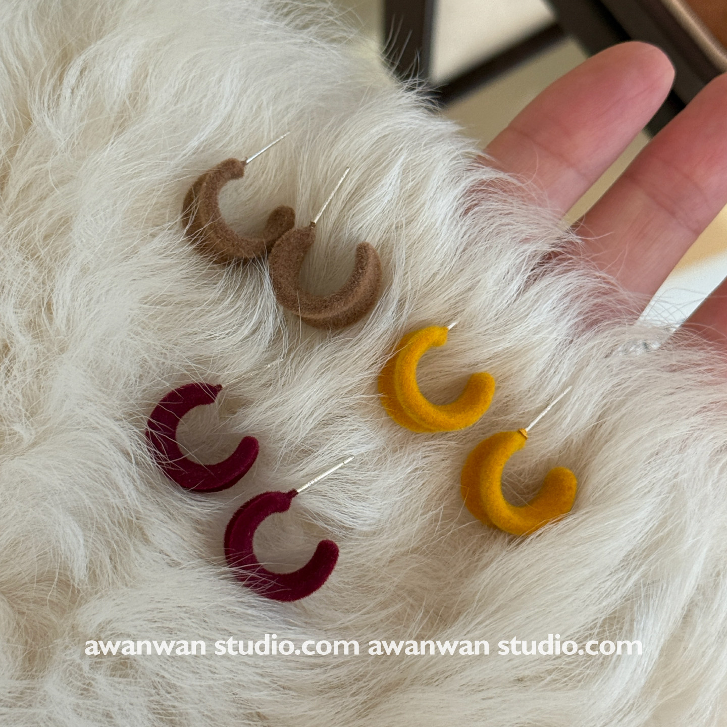 阿婉Wan 冬日限定~秋冬新款甜美少女亮色植绒C圈耳环气质耳饰,饰品/流行首饰/时尚饰品新,耳钉,淘宝优惠券,粉丝福利购,淘宝优惠卷